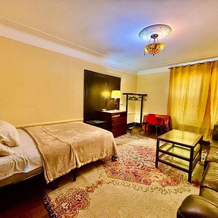 ניוארק Family Guest House מראה חיצוני תמונה