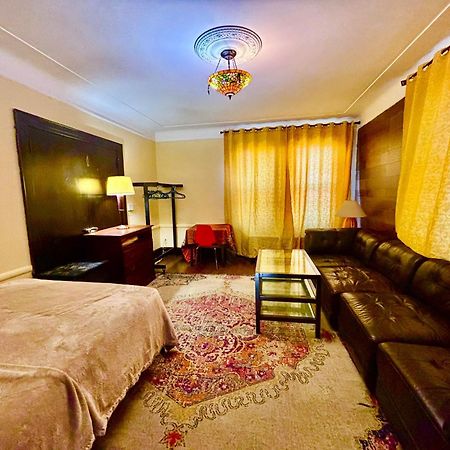 ניוארק Family Guest House מראה חיצוני תמונה