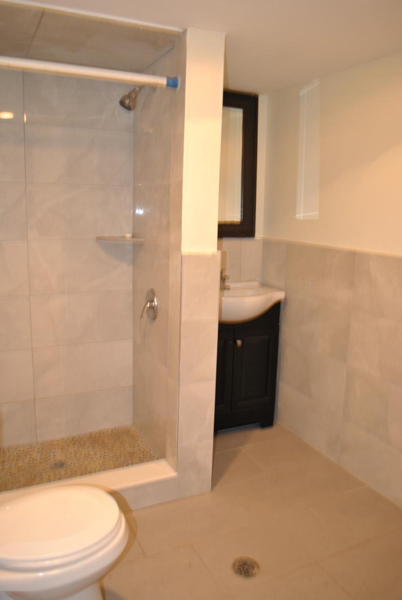 ניוארק Family Guest House מראה חיצוני תמונה
